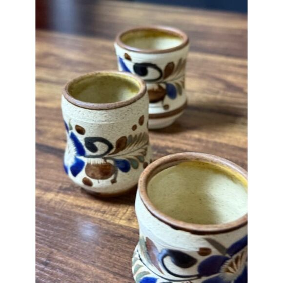 Tonala Mexican Folk Art Pottery Pitcher Decanter & 6 Shot Glasses Cups Bird - Picture 5 of 10